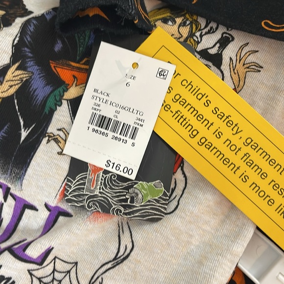NWT HOCUS POCUS PJ’s MULTIPLE SIZES - Picture 6 of 7